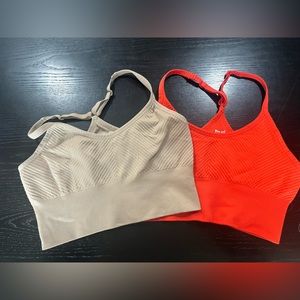 Profit Seamless Sports Bras set of 2 MEDIUM